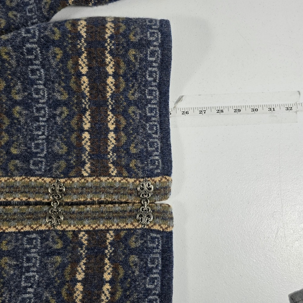 Cambridge Dry Goods Womens Medium Blue Wool Fair Isle Cardigan Nordic Clasp - Picture 4 of 7